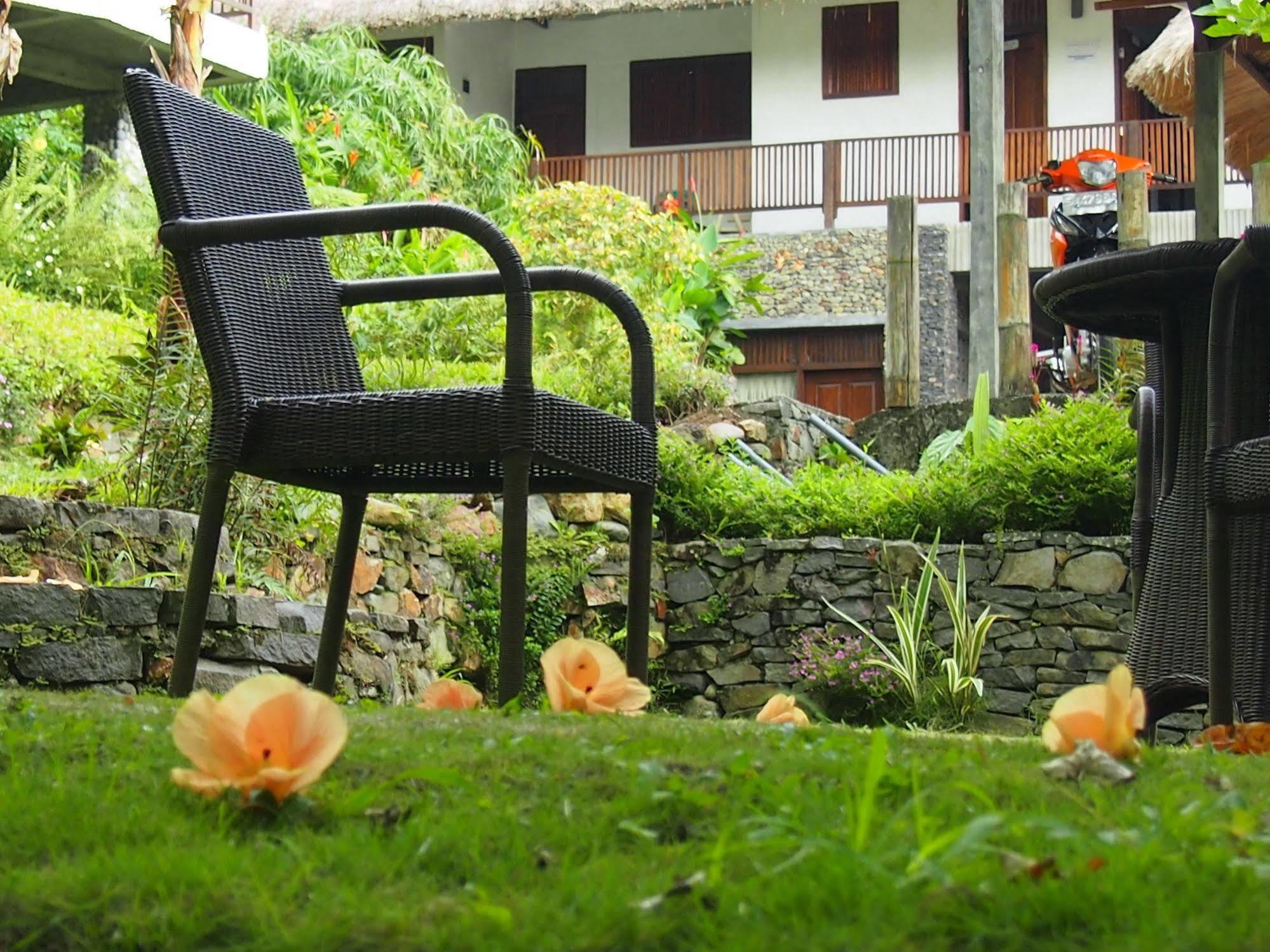 Kelimutu Crater Lakes Ecolodge Desa Kowanara ภายนอก รูปภาพ